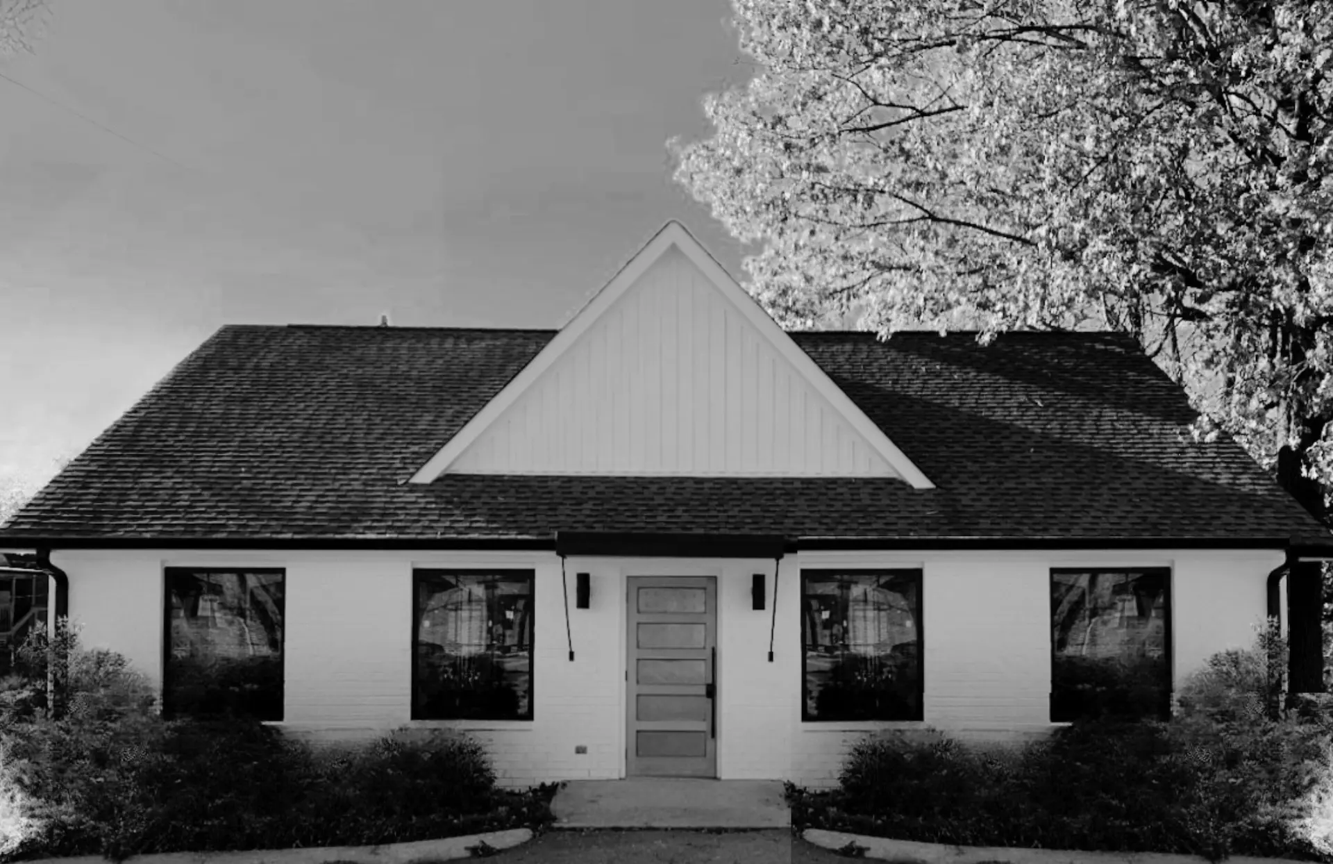 Standalone Nashville therapy office building of The Therapist's Den in East Nashville